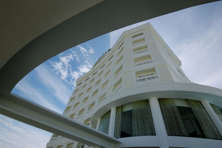 Exterior & Views 2, Nha Trang Palace Hotel, Nha Trang