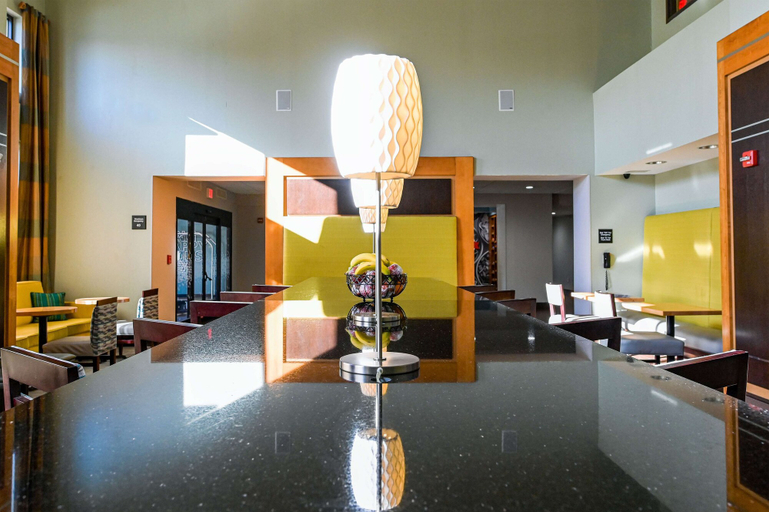 Others 5, Hampton Inn Suites Smithfield, Isle of Wight
