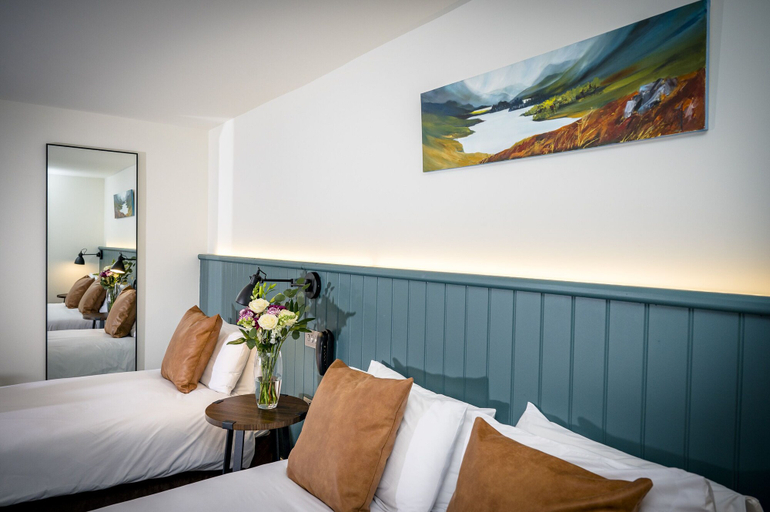 Bedroom 3, The Loch Ness Inn, Highland