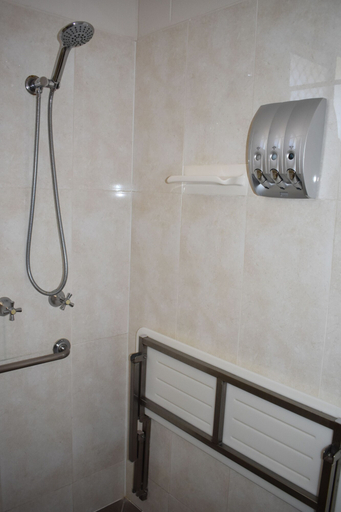 Bathroom 3, Best Western Bundaberg Cty Mtr Inn, Bundaberg