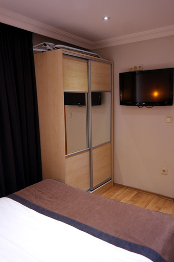 Bedroom 2, Sheriff Residence, Beyoğlu