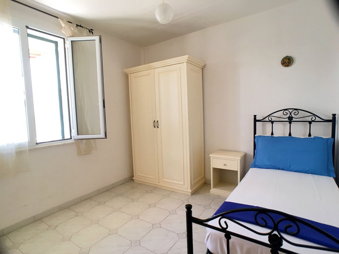 Bedroom 3, Appartamento Acton - primo piano, Lecce