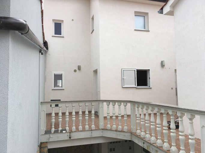 Others 5, Apartments Michael, Omišalj