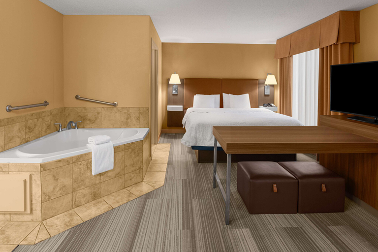 Bathroom 5, Hampton Inn & Suites Banning-Beaumont, Riverside