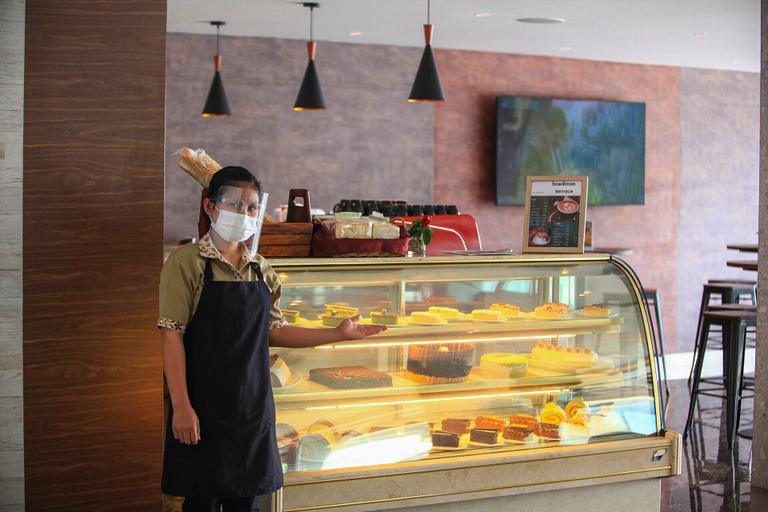 Food & Drinks 4, Niagara Hotel Lake Toba & Resorts, Simalungun