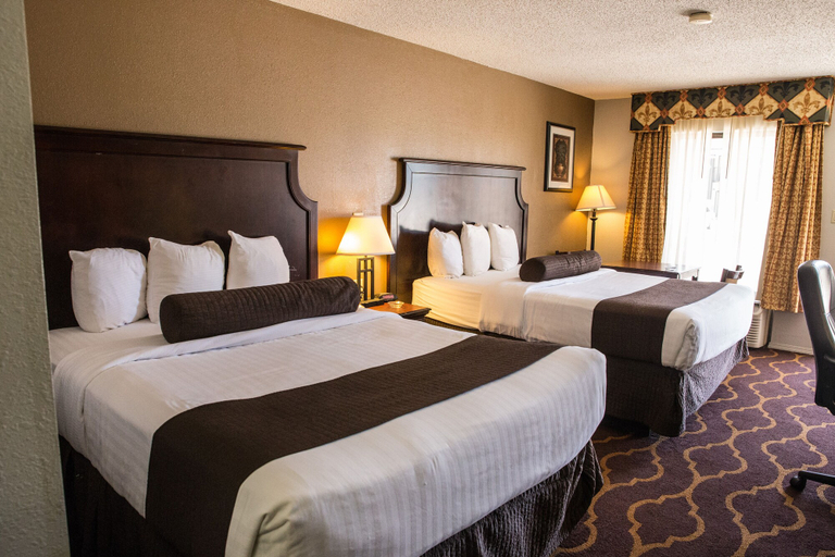 Bedroom 3, Mockingbird Inn Suites, Monroe