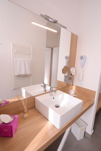 Bathroom 4, Sicilia Hotel Spa, Catania