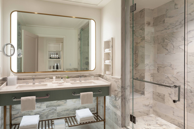 Bathroom 5, JW Marriott Turnberry Resort & Spa, Miami-Dade