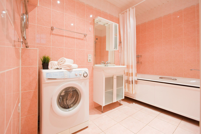 Bathroom 3, Hello Apartment on Staroderevenskaya 33, Sankt-Peterburg gorsovet
