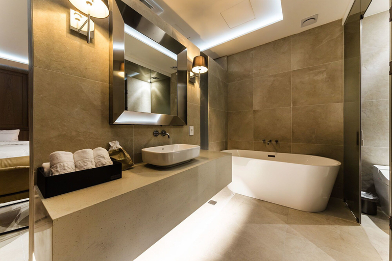 Bathroom 3, Yongin Astro Hotel, Seongnam