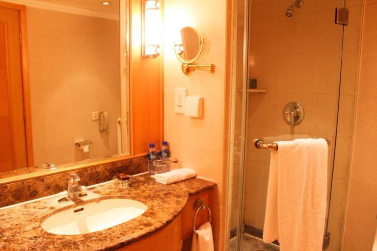 Bathroom 4, The Presidential Beijing, Beijing