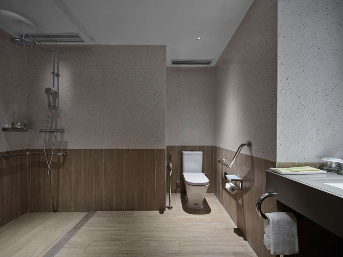 Bathroom 4, Hilton Garden Inn Jincheng Gushuyuan, Jincheng