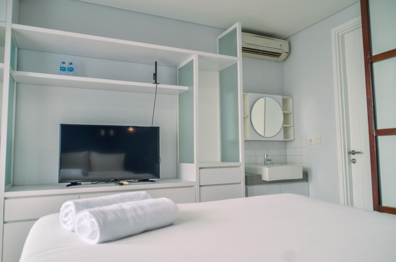 Bedroom 2, Nice and Cozy Studio at Paddington Heights Apartment By Travelio, Tangerang