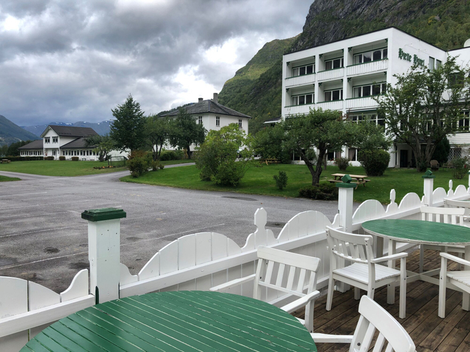 Exterior & Views 2, Hjelle Hotel, Stryn