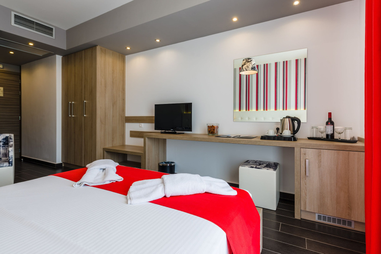 Bedroom 3, Lagaria Hotel, Central Macedonia