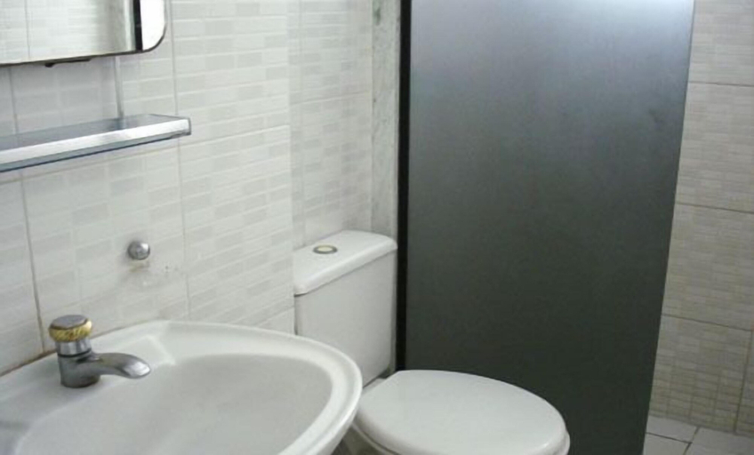 Bathroom, Pousada Boi Bumbá Tambaú, João Pessoa