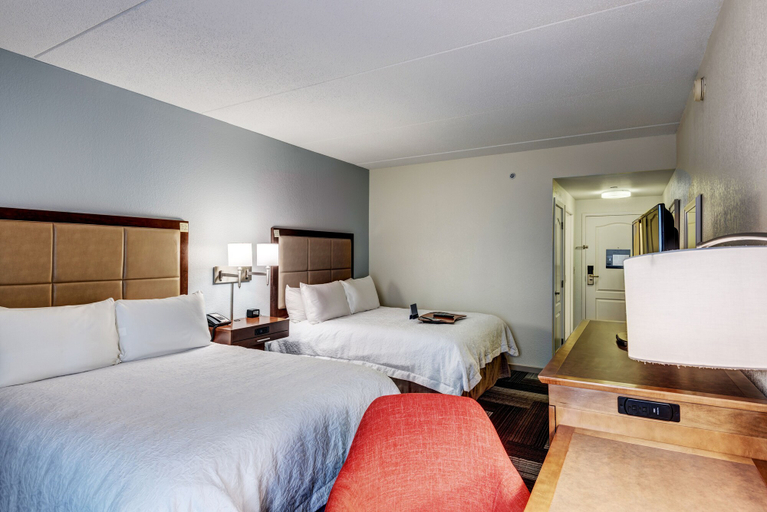 Bedroom 3, Hampton Inn Pittsburgh/Monroeville, Allegheny