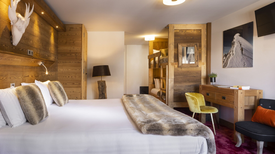 Bedroom 3, Hotel Ski Lodge, Savoie