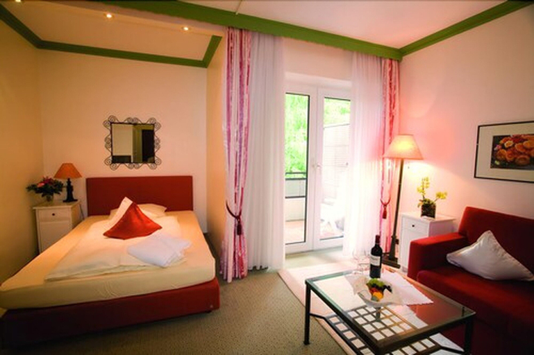 Bedroom 3, Hotel Sonnenhotel Amtsheide, Uelzen