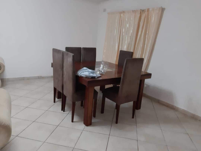 Others 4, Luxurious Holiday Home, Harare