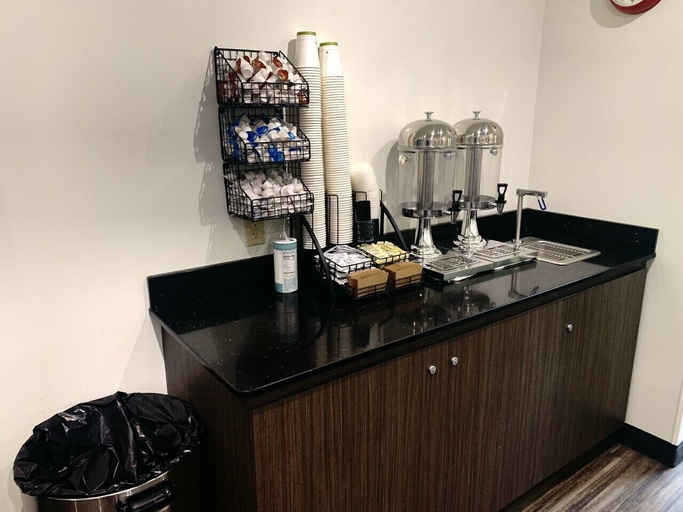 Food & Drinks 5, Hotel Ruby Ponderay/Sandpoint, Bonner
