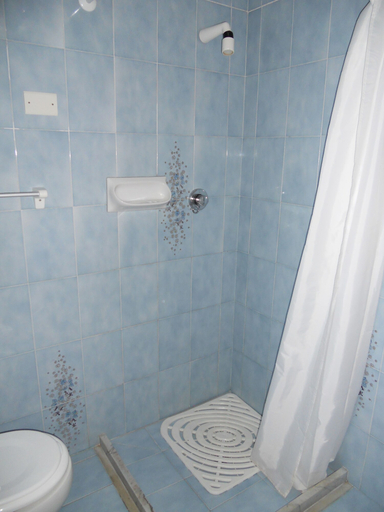 Bathroom 4, Salanitro, Lecce