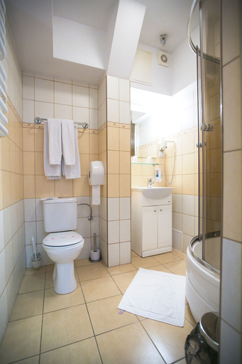 Bathroom 4, Hotel Unibus, Bielsk