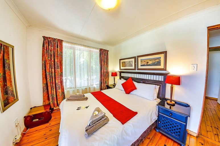 Bedroom 3, Amper Bo Guesthouse, City of Tshwane