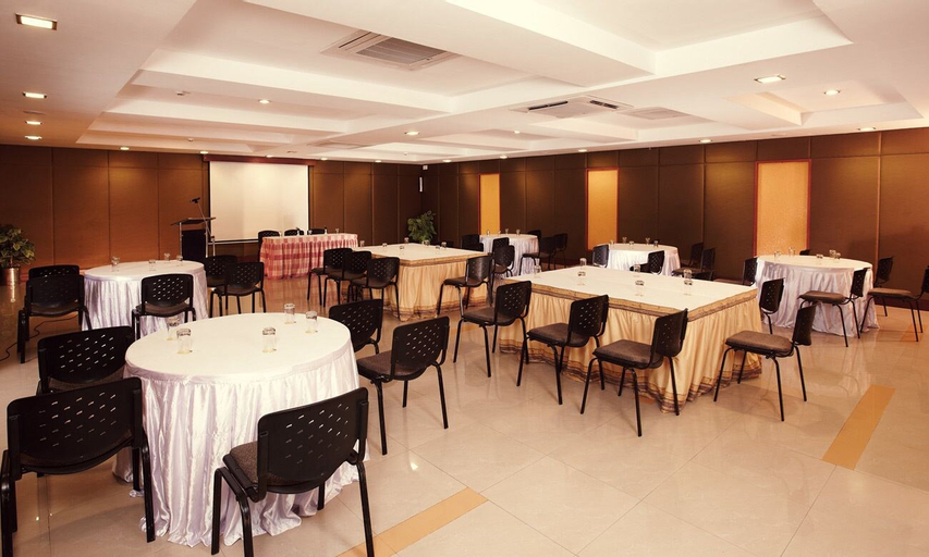 Food & Drinks 5, Regency Tuticorin by GRT Hotels, Thoothukkudi