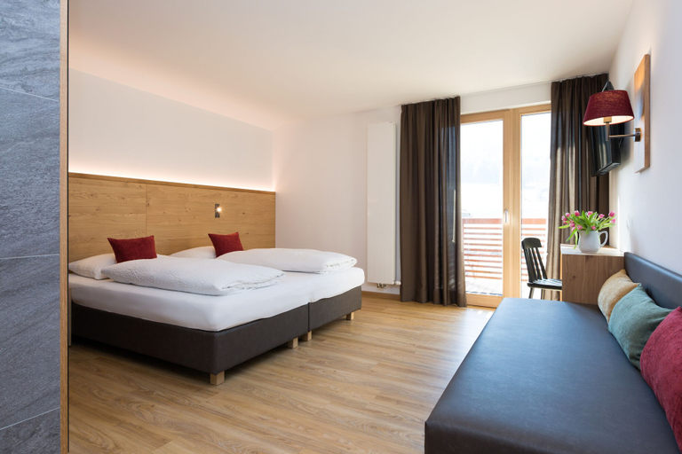 Bedroom 3, Garni Bachlerhof, Bolzano