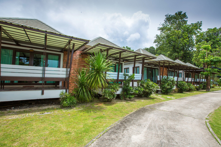 Exterior & Views 2, Phi Phi Andaman Beach Resort, Mueang Krabi