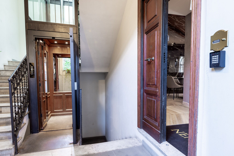 Exterior & Views 2, NEMAN Maison Experience I Pantheon, Roma