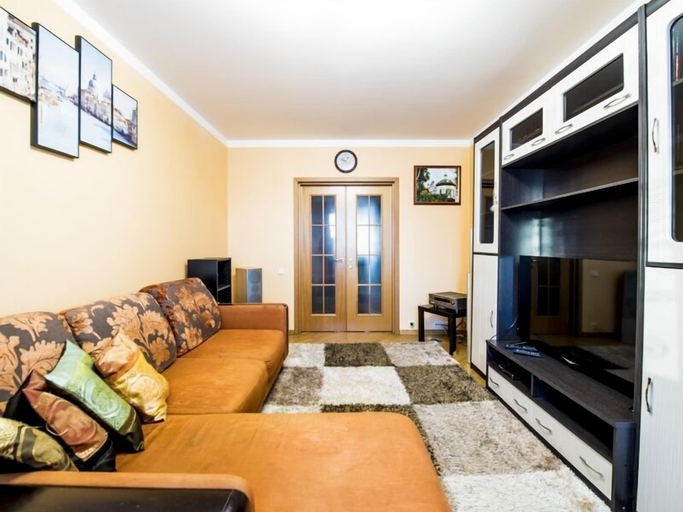 Others 5, Apartment - Ostrovityanova 11, Western