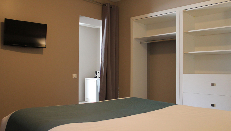 Bedroom 3, Le Quincangrogne, Seine-et-Marne