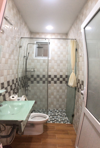 Bathroom 3, Ann Hotel and Apartment, Vũng Tàu