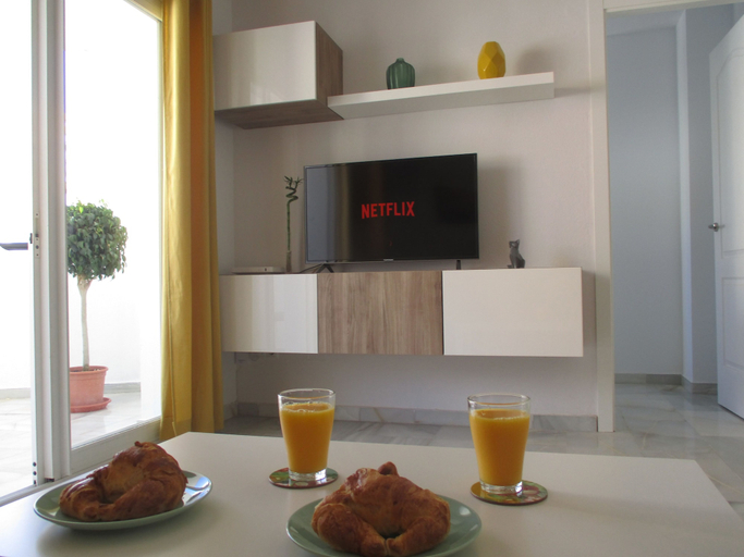 Food & Drinks, Happy Nest, Málaga