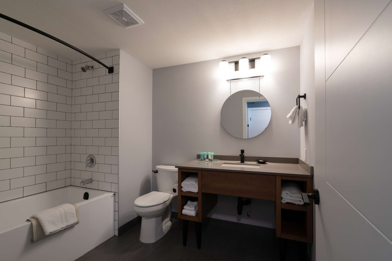 Bathroom 5, Prestige Kamloops Hotel, WorldHotels Crafted, Thompson-Nicola