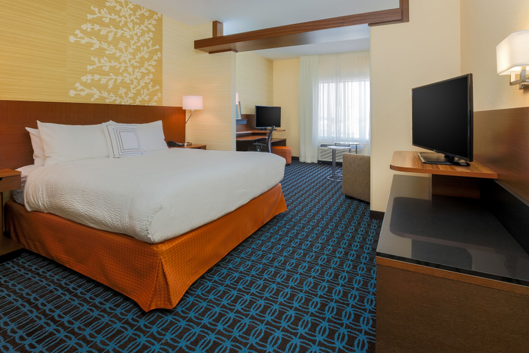 Bedroom 3, Fairfield Inn & Suites Cotulla, La Salle