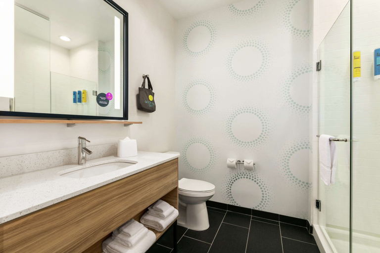 Bathroom 4, Tru by Hilton Longview, Gregg