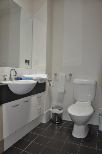 Bathroom 3, RNR Serviced Apartments Adelaide, Adelaide
