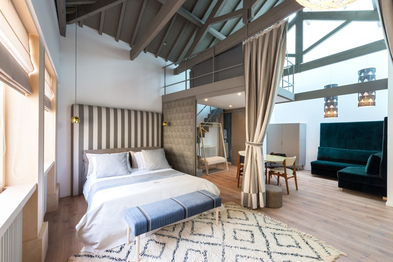 Bedroom 4, Charm Palace, Porto