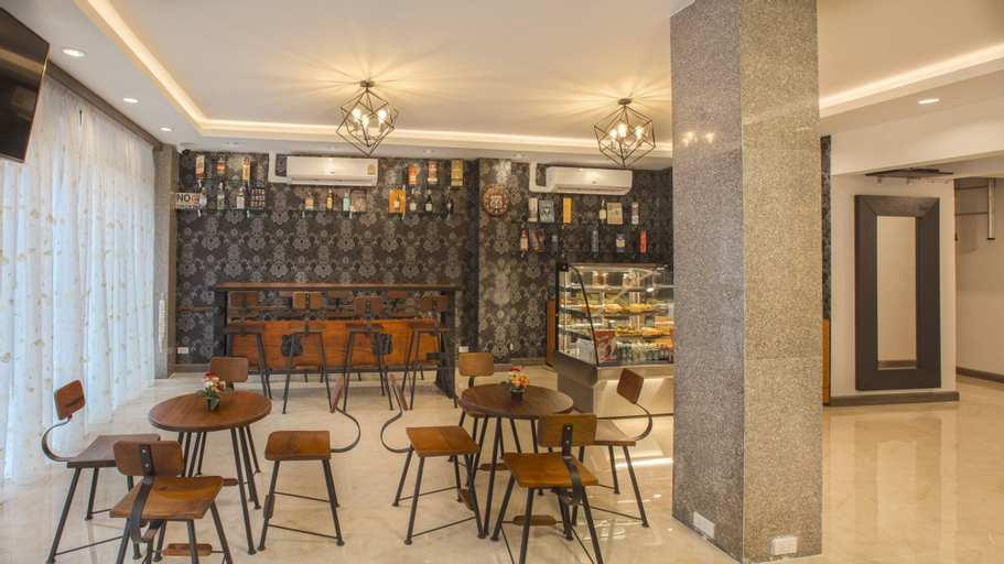 Food & Drinks 4, V One Pride - Sukhumvit 22 Bangkok, Khlong Toey