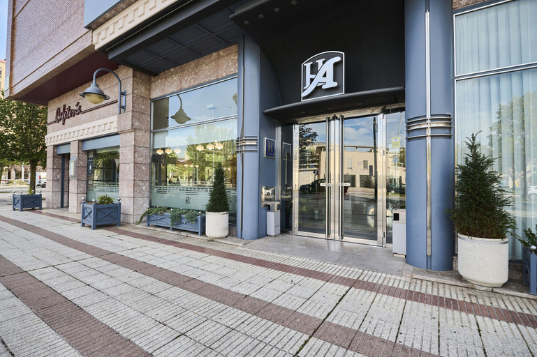 Exterior & Views 2, Hotel Albret, Navarra