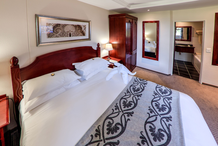 Bedroom 4, Town Lodge Polokwane, Capricorn
