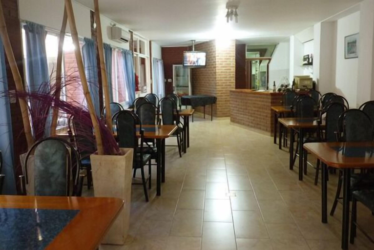 Food & Drinks 3, Colonia Aoma Villa Carlos Paz, Santa María
