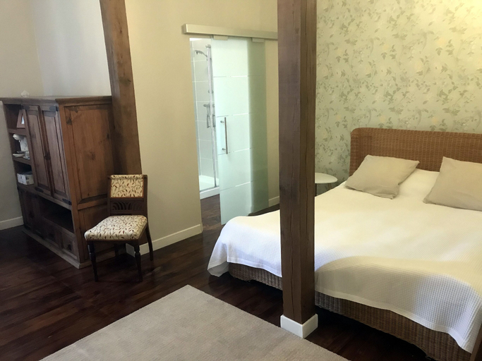 Bedroom 4, Au Plech, Gers