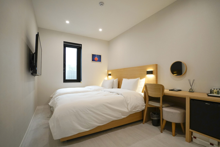 Bedroom 4, Mipo Oceanside Hotel, Haeundae
