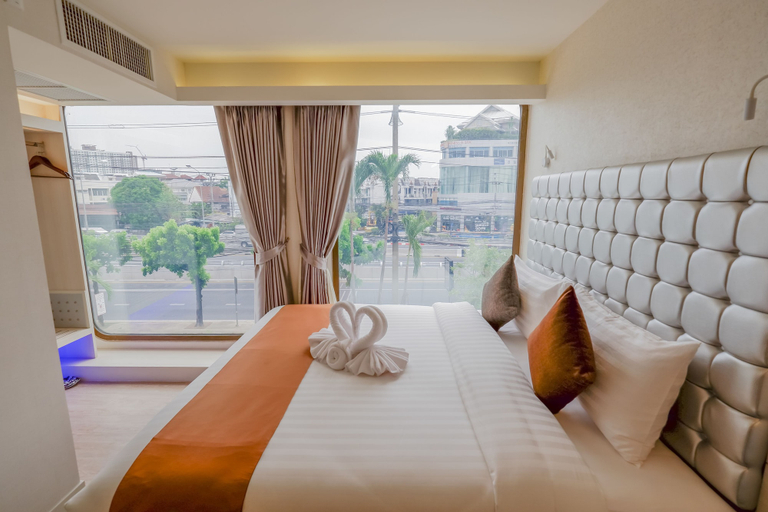 Bedroom 4, Justice Hotel, Chatuchak