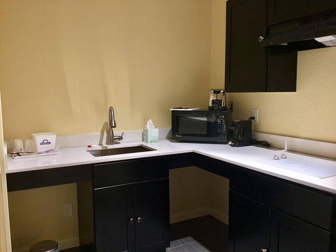 Others 5, Days Inn by Wyndham Freeport, Brazoria