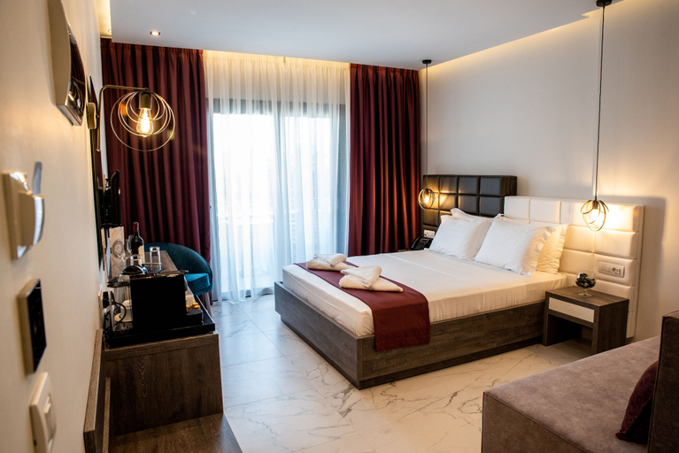 Bedroom 3, Lagaria Hotel, Central Macedonia